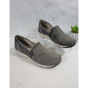 Dansko Halle Womens Gray Flat Slip On Faux Suede Upper Comfort Shoes Size 39‎